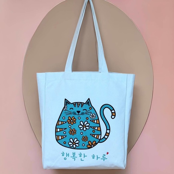 K-Pop Tote Bag White Flannel Fabric Material Cute Cat Design - Picture 2 of 7